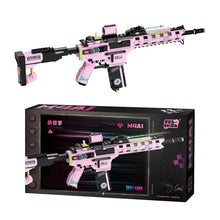 Lego moc fusil d’assaut modèle m4a1 en plastique rose et noir construit avec des briques lego moc fusil