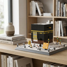 Modèle lego moc kaaba de la mosquée de la mecque en noir et or avec forte valeur symbolique et détails dorés