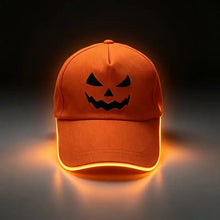 Casquette lumineuse orange avec visage jack o lantern noir et clignotement lent fonctionnant avec piles cr2032 pour halloween