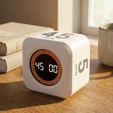 Minuteur cube rechargeable blanc avec écran led circulaire orange affichant 45 minutes et indication min sur les côtés