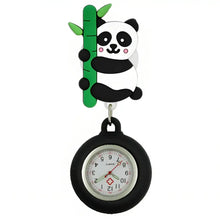 Montre de poche en caoutchouc souple personnel médical avec design panda noir et blanc facile à nettoyer et bambou vert