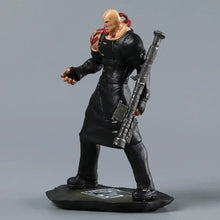 Figurine nemesis t-type en pvc noire de 11,5 cm avec personnage musclé, chauve, cicatrices et fusil argenté