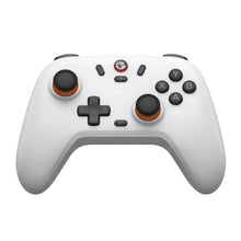 Manette gamesir nova lite avec joysticks hall effect controller gaming blanc avec accents noirs et orange