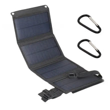 Panneau solaire pliable noir avec trois panneaux usb et deux mousquetons pour charger smartphone solaire pliable usb