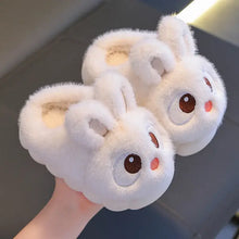 Pantoufles lapin unisexe enfant blanches en forme de lapin avec broderie yeux marron et joues roses en matière douce
