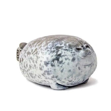 Peluche phoque rond à l’air grognon en modèle coussin peluche phoque doux gris tacheté blanc