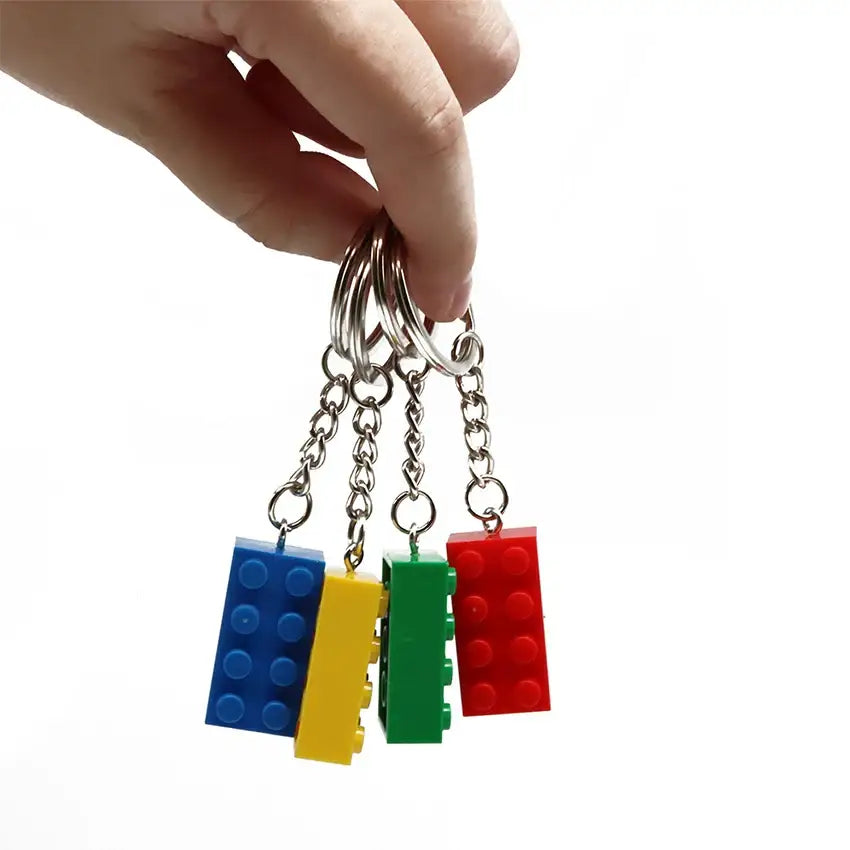 Customizable and colorful LEGO brick keychain– Enjouet