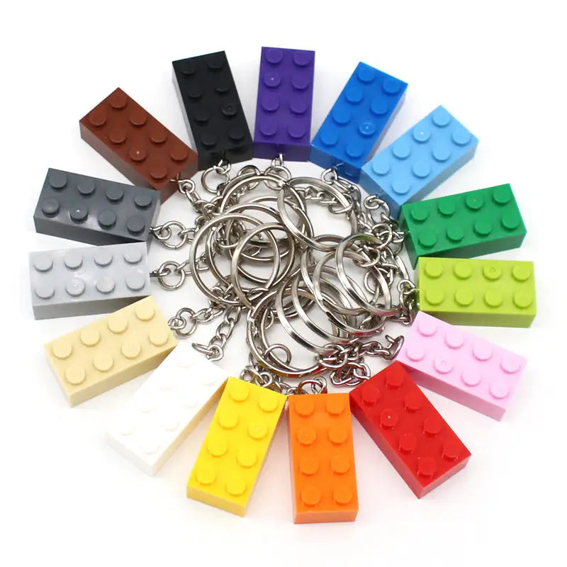 Customizable and colorful LEGO brick keychain– Enjouet