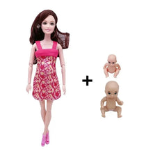 Poupée maman avec deux mini-bébés 30 cm en robe rose et rouge, idéale pour déguisement carnaval en magasins de jouets