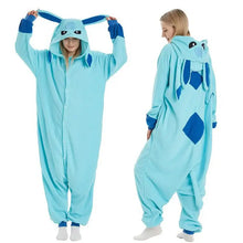 Pyjama pokemon cosplay unisexe en bleu clair avec accents bleus foncés idéal pour soirées cocooning
