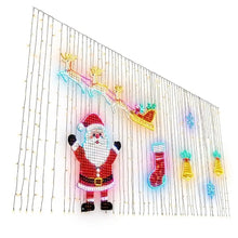 Rideau lumineux connecté de noël à 400 led avec figure de père noël rouge et blanc entourée de rennes et flocons lumineux connecté