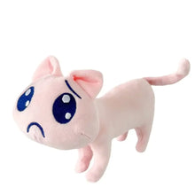Peluche chat rose needy girl overdose 20 cm avec grands yeux bleus et expression triste