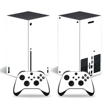 Skin xbox series x blanc avec motifs géométriques et manettes avec accents noirs pour console gaming