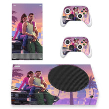 Skin xbox series vibrant rose et violet avec personnages grand theft auto v pour console xbox series s et manettes décor urbain