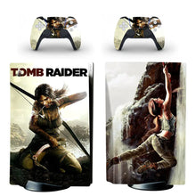 Skin ps5 standard tomb raider pour console et manettes avec artwork détaillé du personnage en action