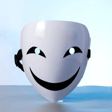 Masque sourire mystérieux halloween pour adulte en plastique blanc avec design noir et élastique réglable