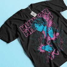T-shirt aventuriers manga en coton noir avec un graphisme vibrant rose et teal de chrollo ryodan hunter x hunter