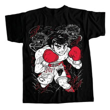 T-shirt cotton noir avec graphisme bold de rocky en blanc et rouge, inspiré de hajime no ippo et kamogawa boxing gym