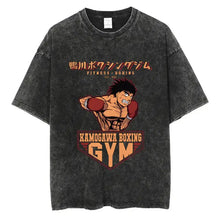 T-shirt manga club en coton noir délavé avec graphique orange et rouge d’un boxeur anime et texte kamogawa boxing gym