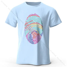 T-shirt homme empreinte digitale en coton bleu clair avec motif empreinte digitale arc-en-ciel vibrant
