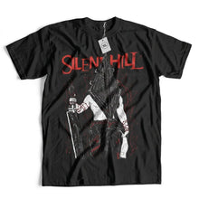T-shirt silent hill noir en coton avec illustration pyramid head en noir et blanc et lettrage rouge pour fans dhorreur