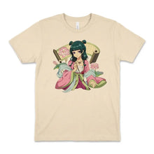 T-shirt femme manga jeune apothicaire en modal beige avec illustration colorée fille en tenue traditionnelle rose et verte