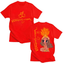 T-shirt karol g tropicoqueta à col rond rouge avec illustration orange d’une fille et logo tropicysta col rond