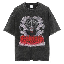 T-shirt unisexe noir délavé en coton avec col rond et motif démon squelettique rouge entouré de fumée et masques rouges