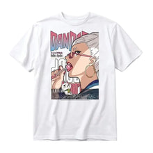 T-shirt seiko ayase dandadan en coton blanc avec imprimé animé de seiko ayase aux lunettes roses et sucette