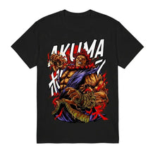 T-shirt street fighter noir à manches courtes avec graphique vibrant d’akuma et lettrage blanc et rouge satsu no hado